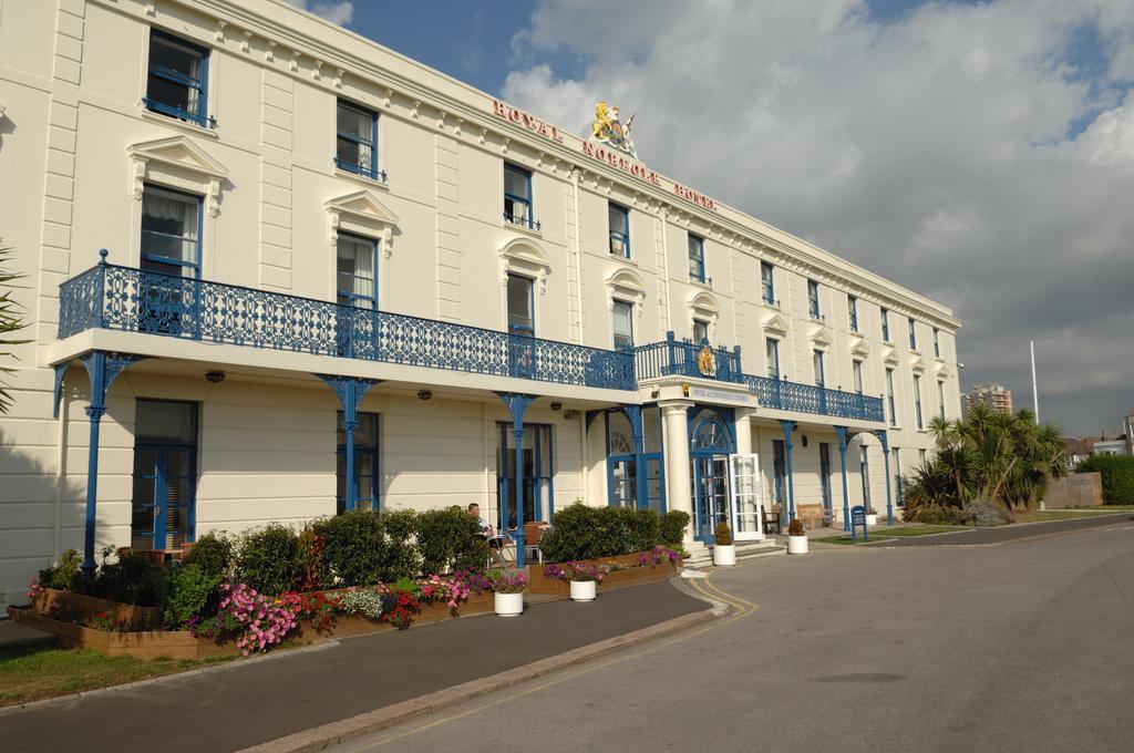 Royal Norfolk Hotel บอกเนอร์รีจิส ภายนอก รูปภาพ